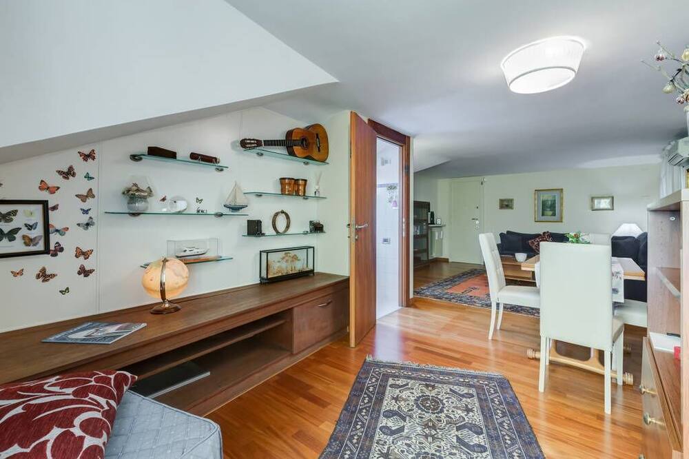 Photo of Livingroom in Quartiere XXVIII Monte Sacro Alto
