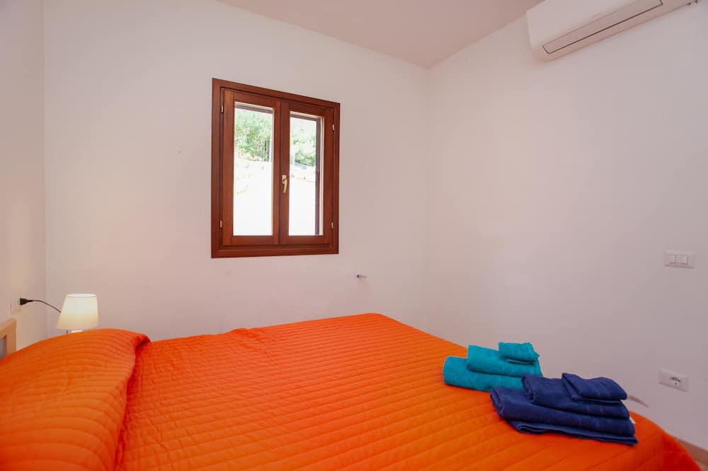 Photo of Bedroom in Buddittogliu Straulas