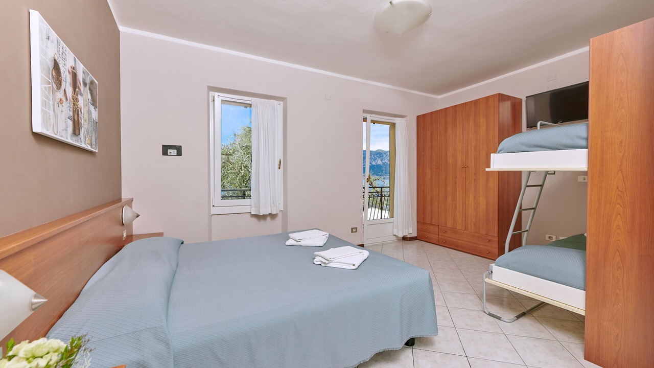 Photo of Bedroom in Torri del Benaco