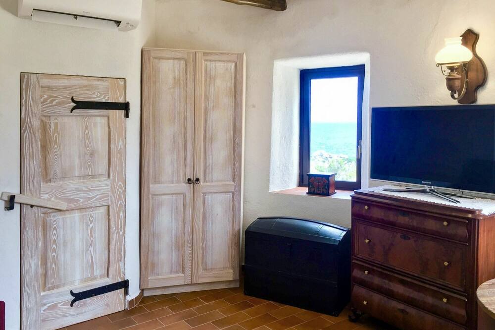 Photo of Bedroom in Capo Testa