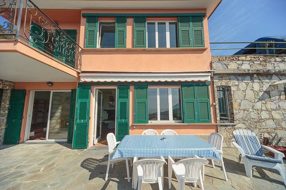 Photo of Patio Balcony in Recco