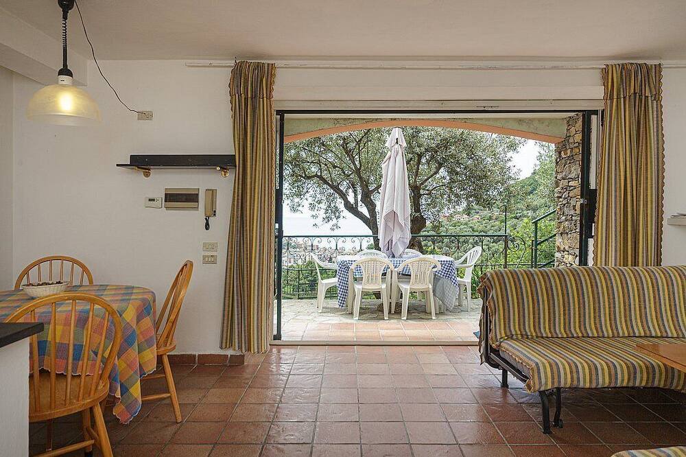 Photo of Livingroom in Recco