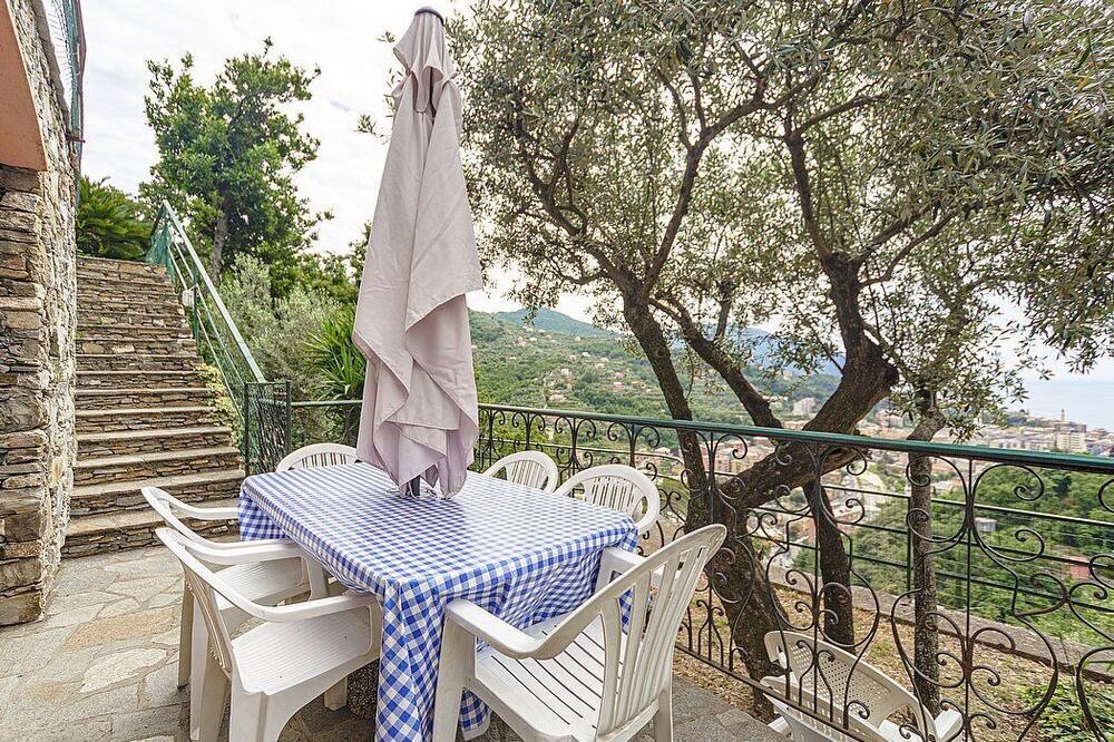 Photo of Patio Balcony in Recco