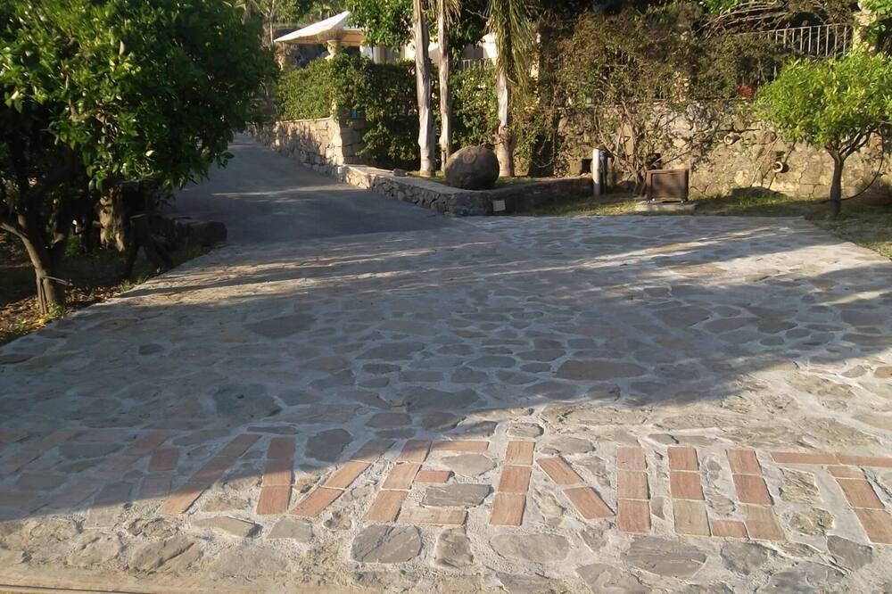 Photo of Outdoor in Mitogio