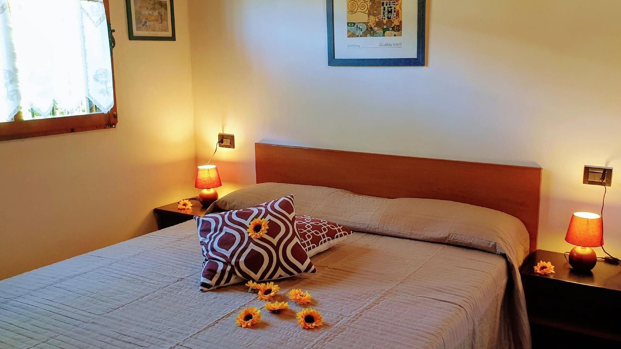 Photo of Bedroom in San Felice del Benaco