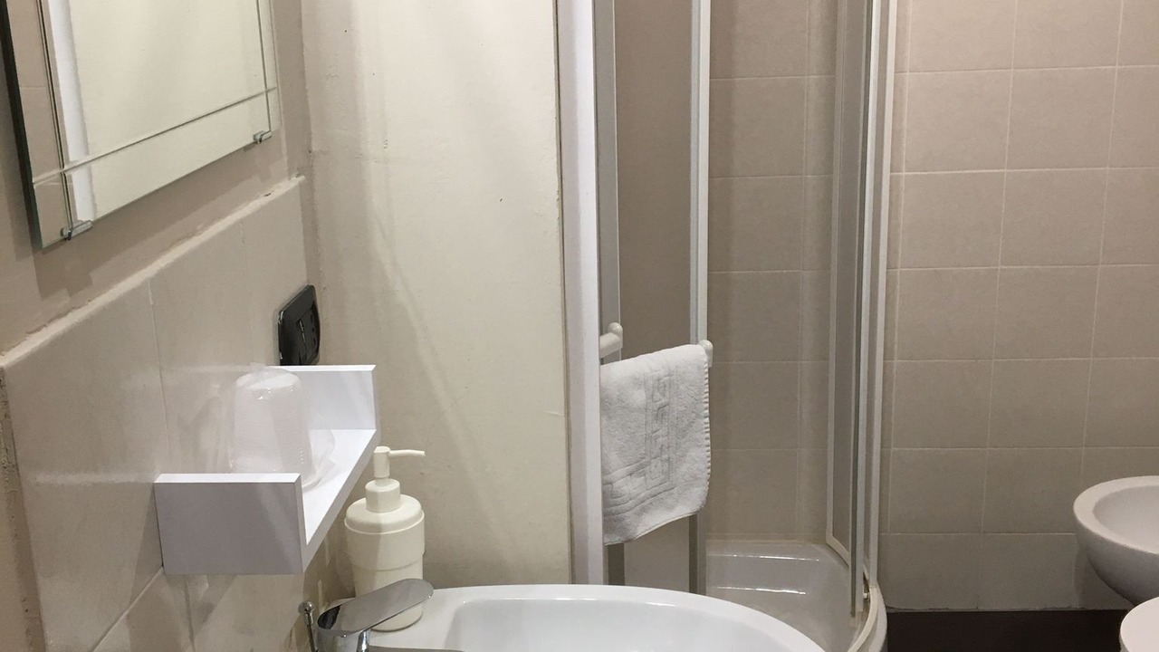 Photo of Bathroom in Valenza
