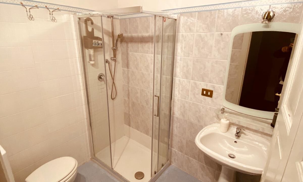 Photo of Bathroom in Valenza