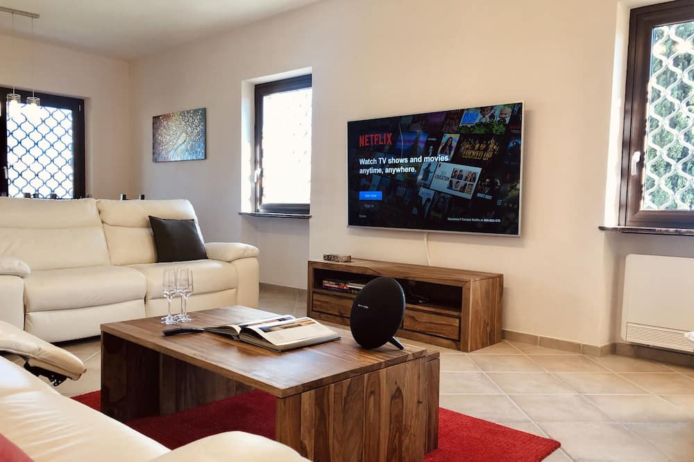 Photo of Livingroom in Palombara Sabina
