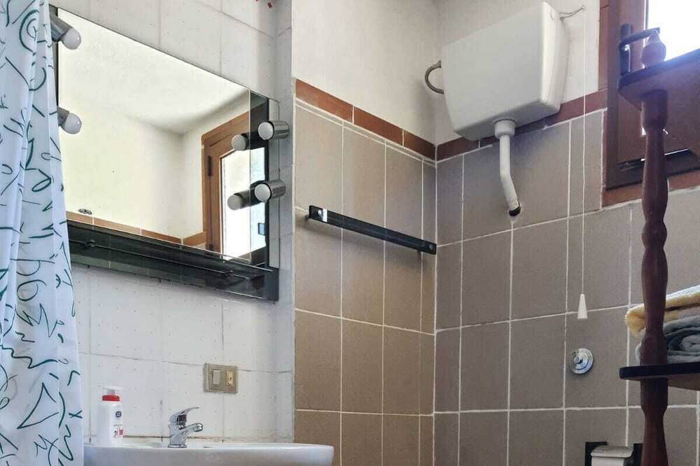 Photo of Bathroom in Soleminis