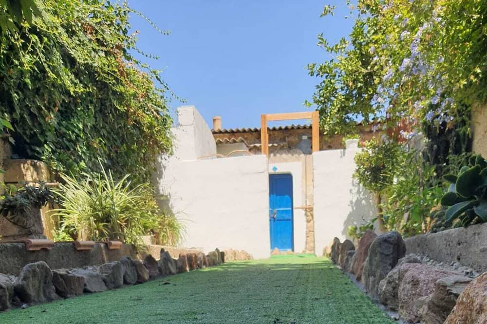 Photo of Outdoor in Soleminis