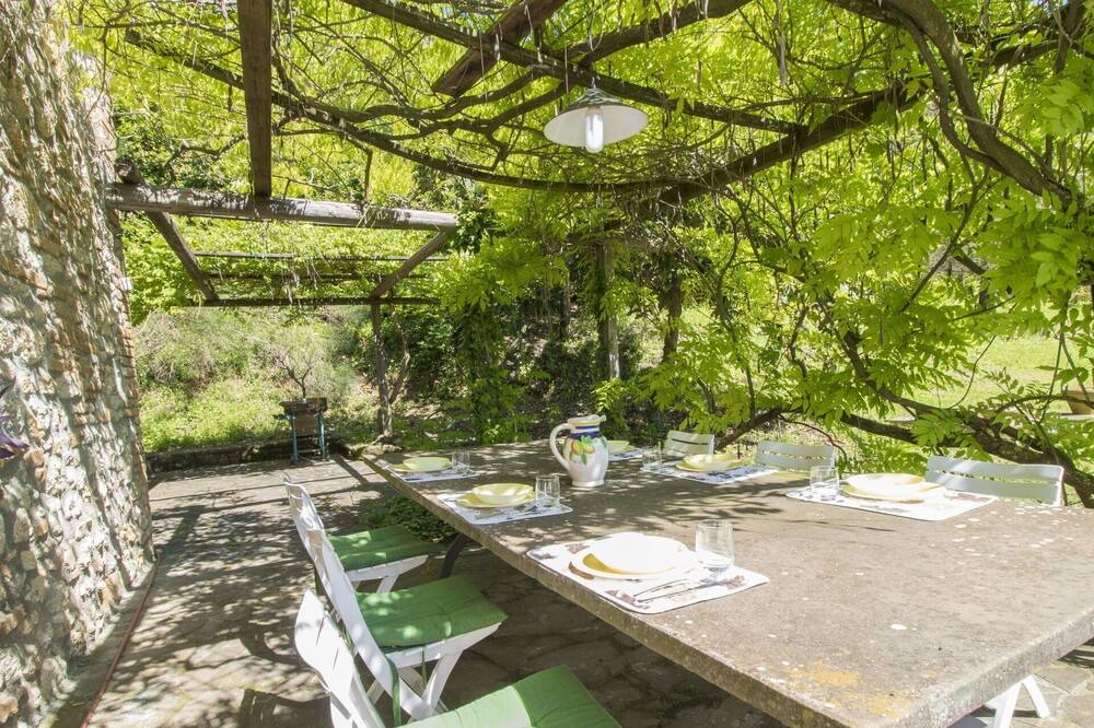 Photo of Outdoor in Montoro