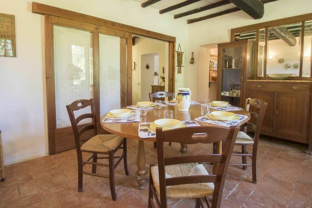 Photo of Bedroom in Montoro