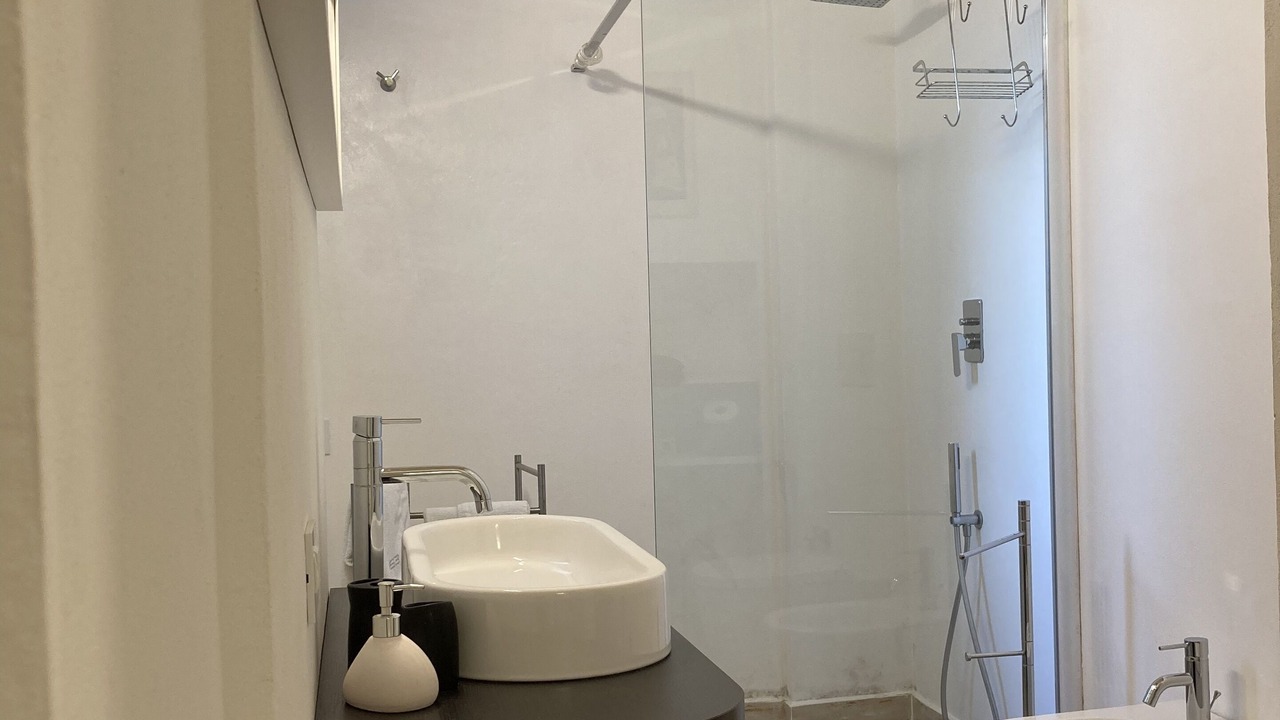 Photo of Bathroom in Matino