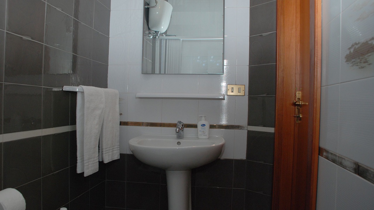 Photo of Bathroom in Sant'Eufemia Lamezia