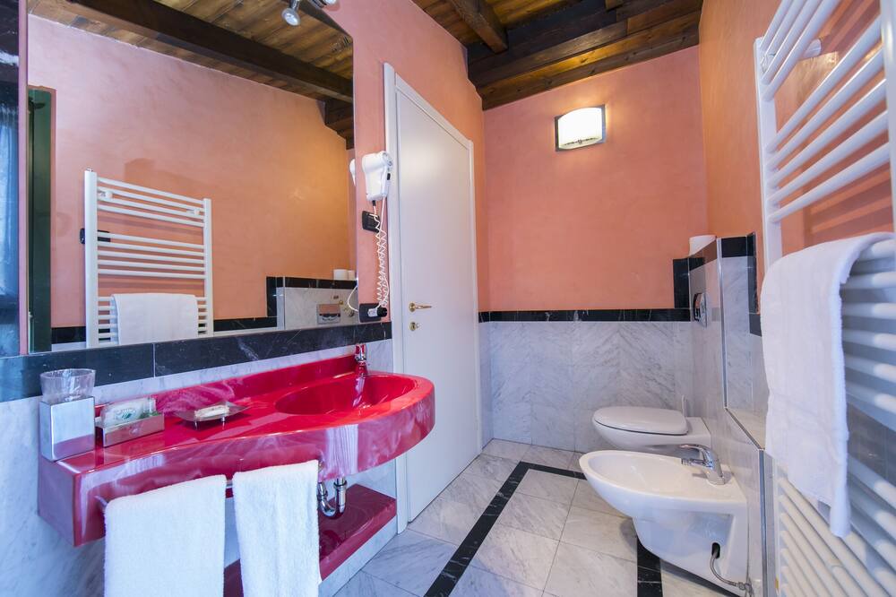Photo of Bathroom in Ternate