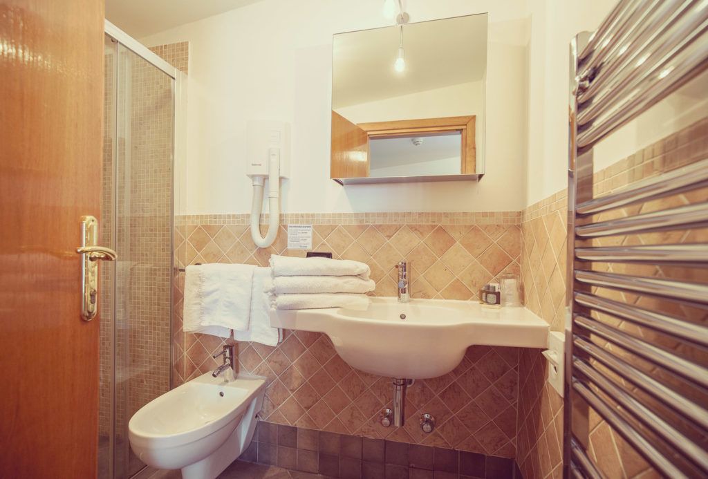 Photo of Bathroom in Peio