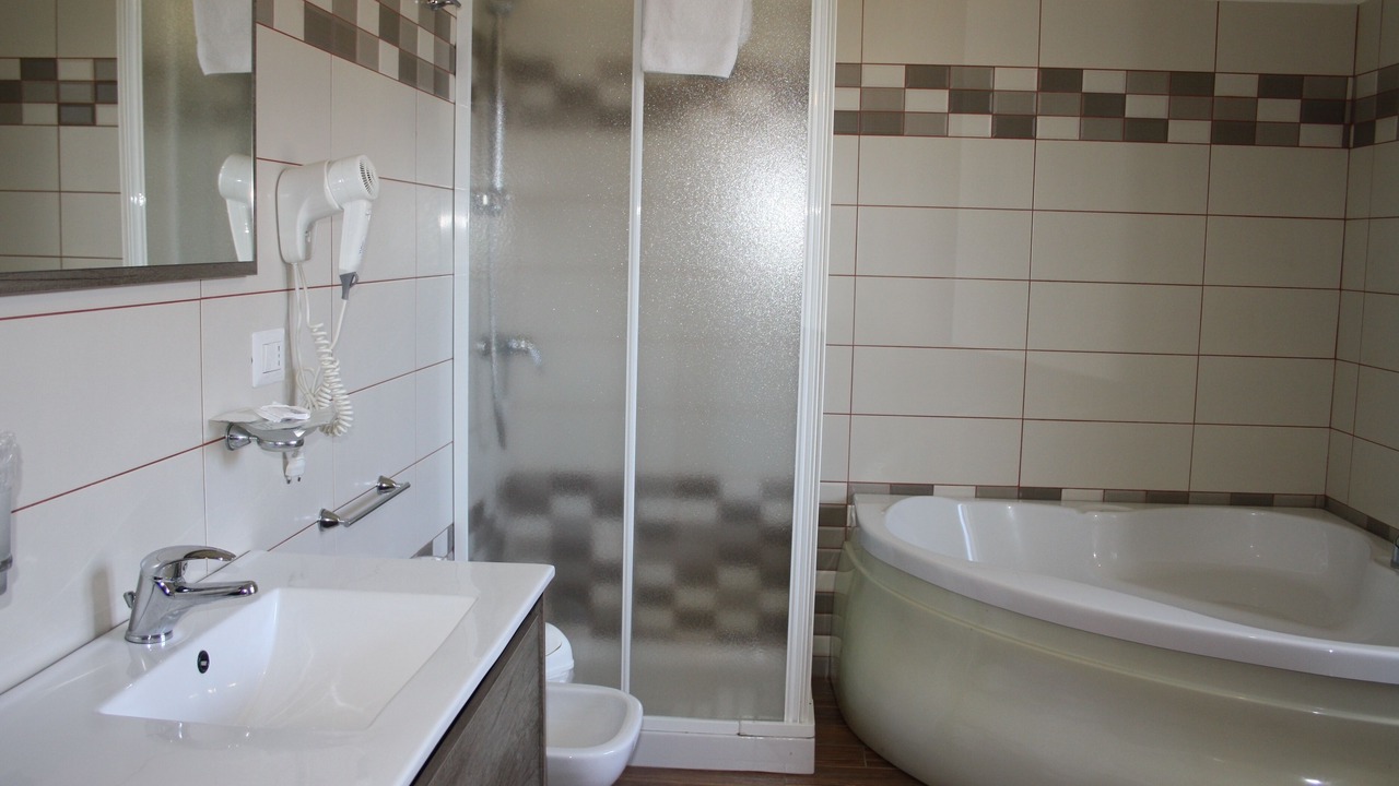 Photo of Bathroom in Falerna