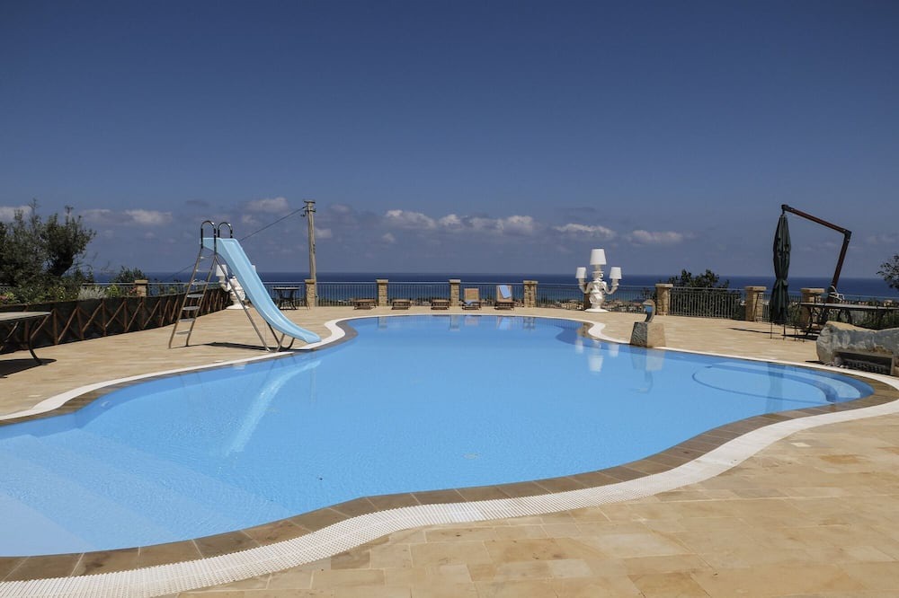 Photo of Outdoor in Lascari