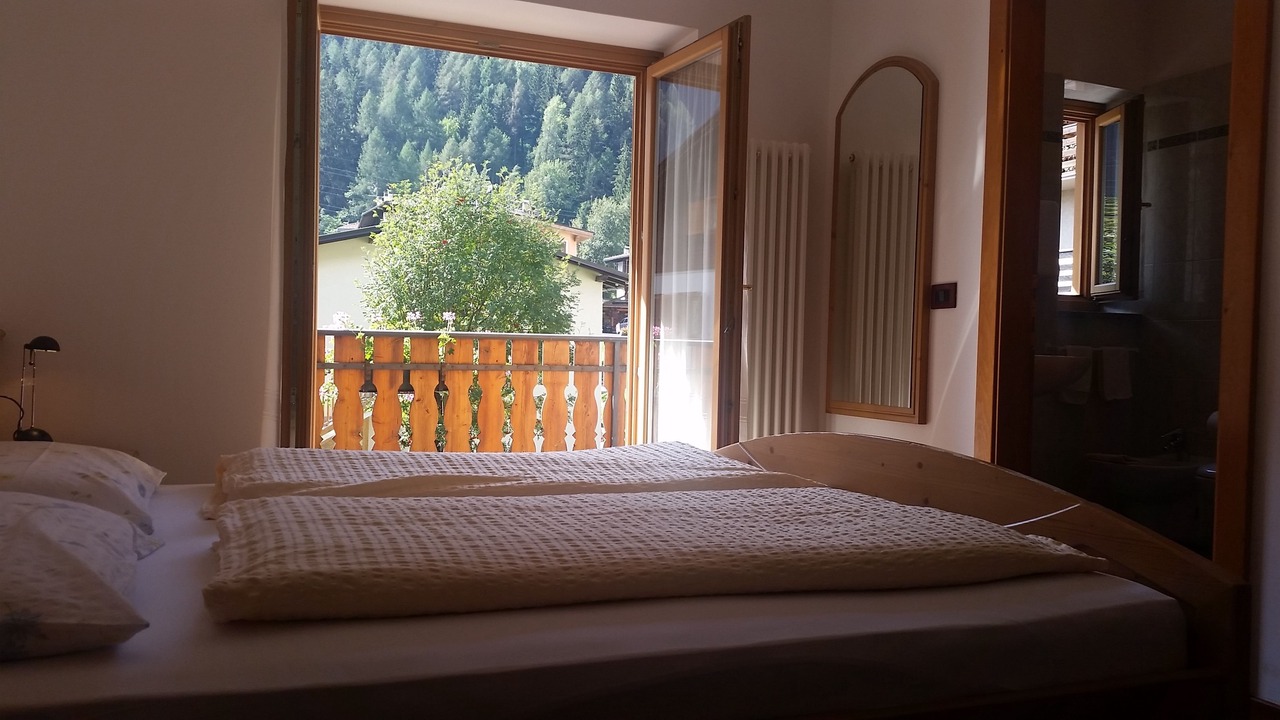 Photo of Bedroom in Pellizzano