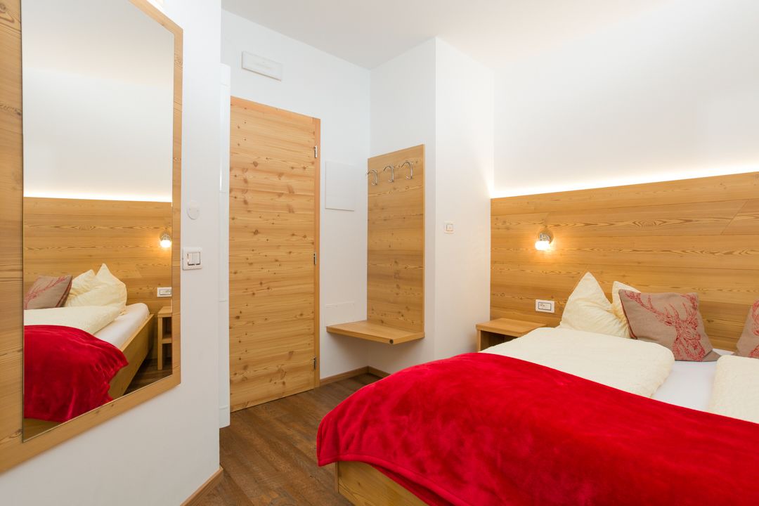 Photo of Bedroom in Pellizzano