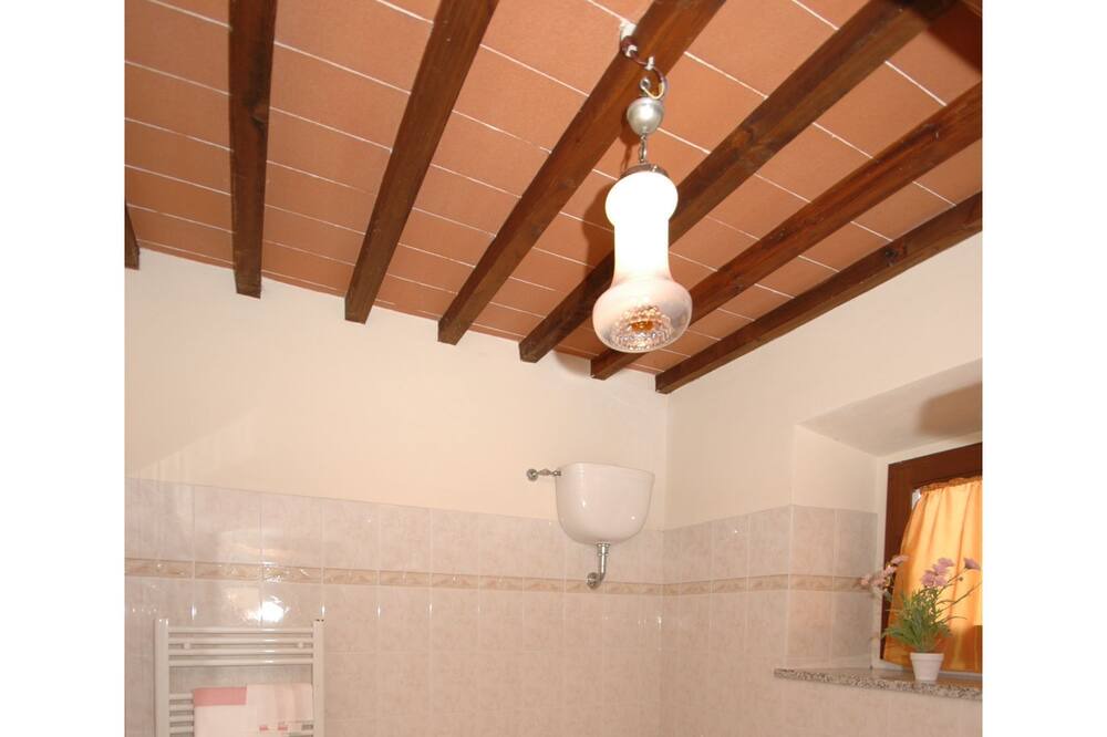 Photo of Bathroom in Dicomano