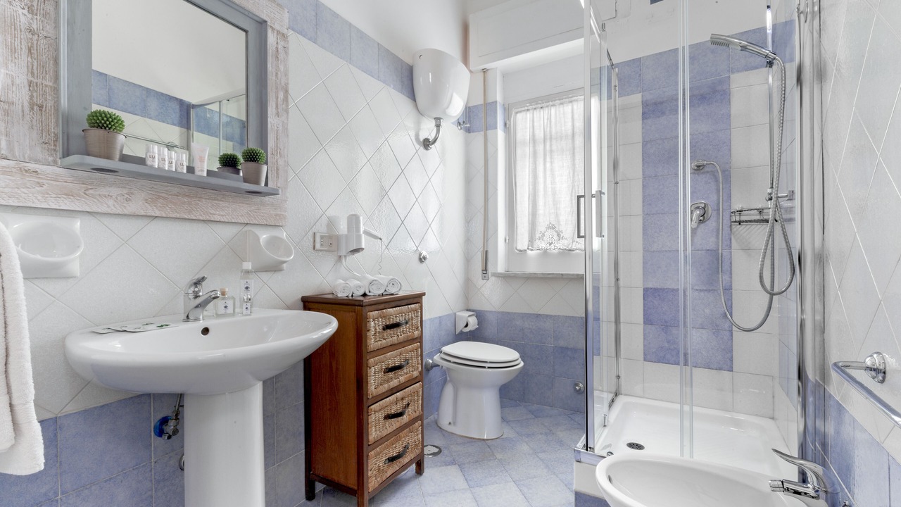 Photo of Bathroom in Ogliastro Marina