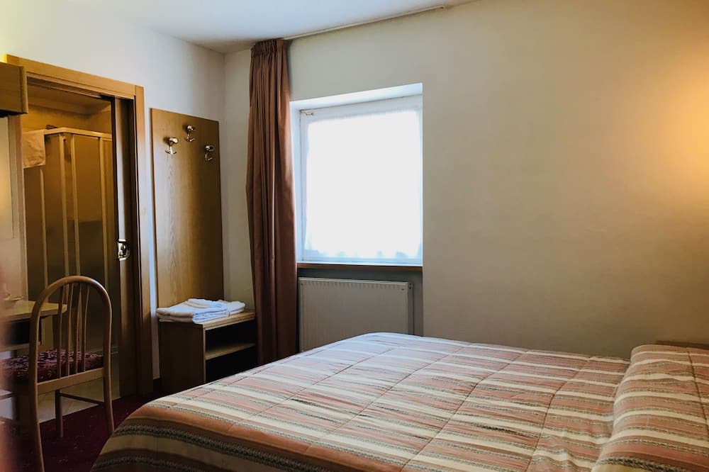 Photo of Bedroom in Fucine