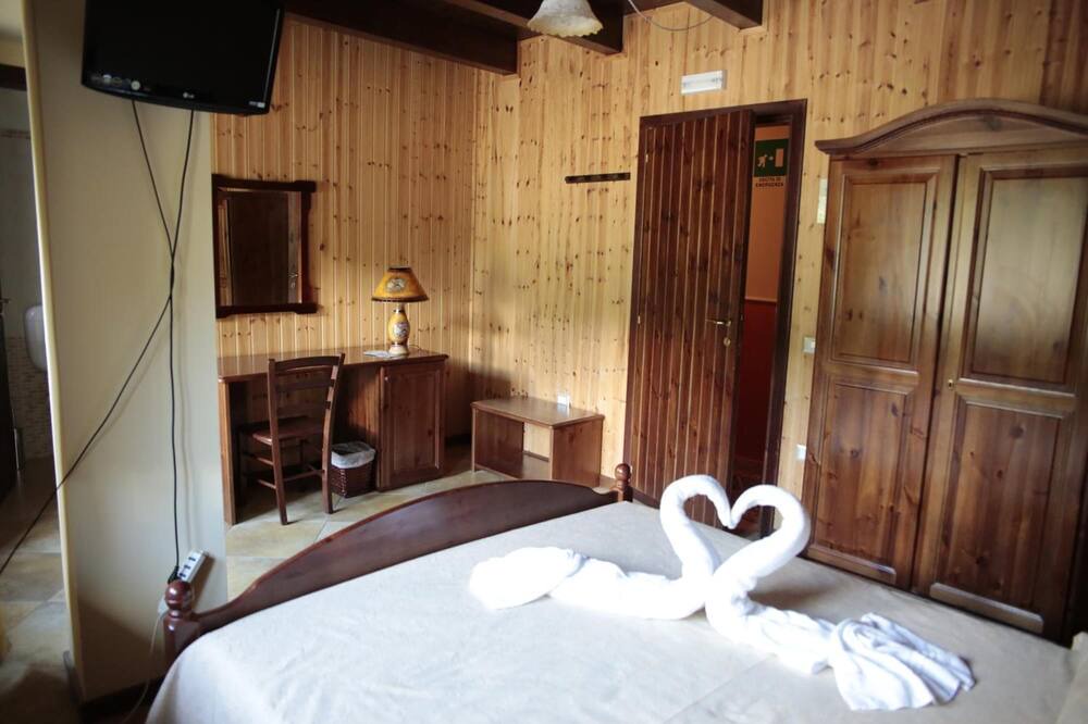 Photo of Bedroom in Cotronei