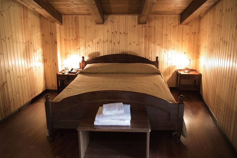 Photo of Bedroom in Cotronei