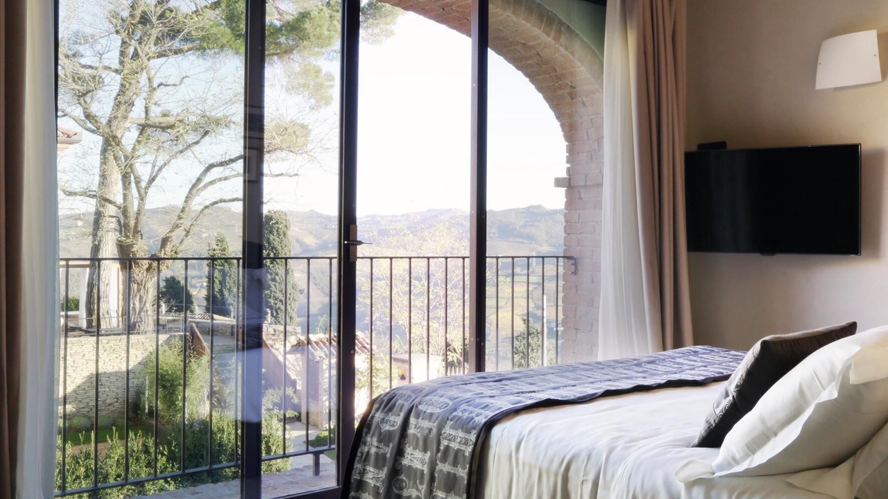 Photo of Bedroom in Santo Stefano Belbo