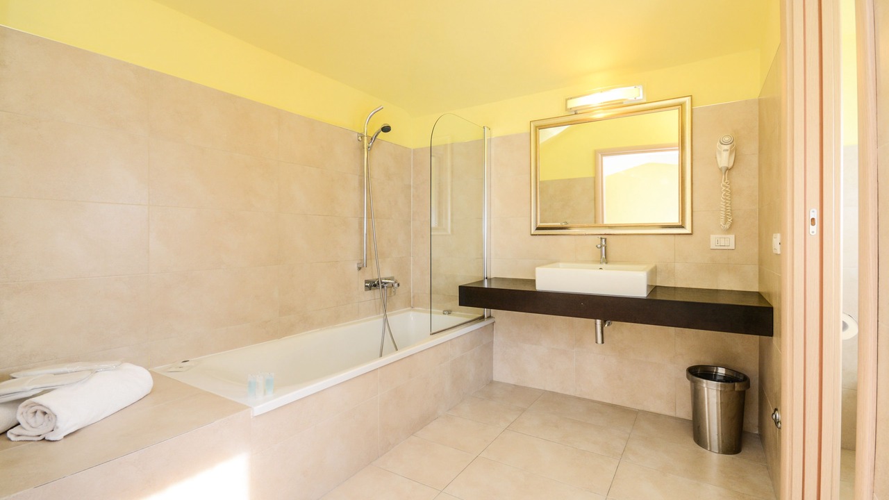 Photo of Bathroom in Mompiano