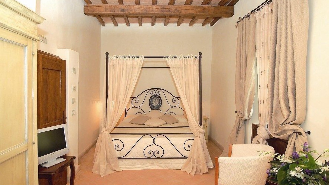 Photo of Bedroom in Massa Martana
