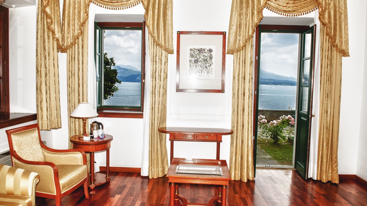 Photo of Bedroom in Belgirate