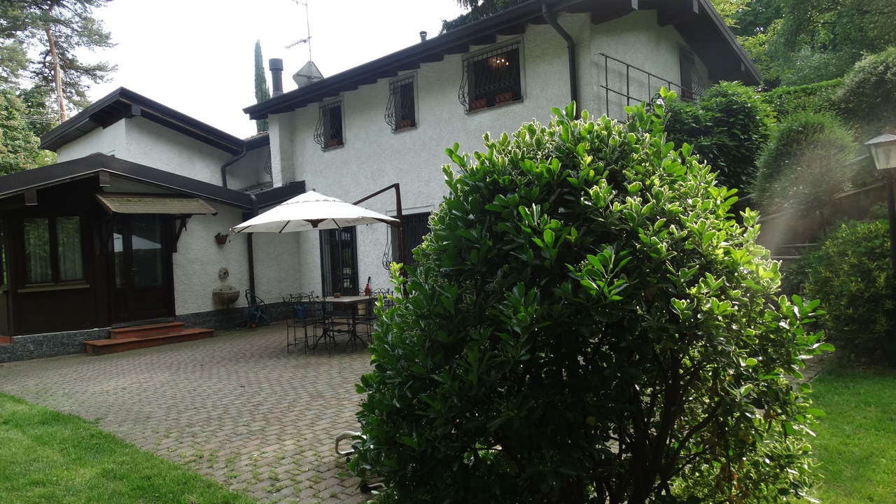 Photo of Outdoor in Locate Varesino