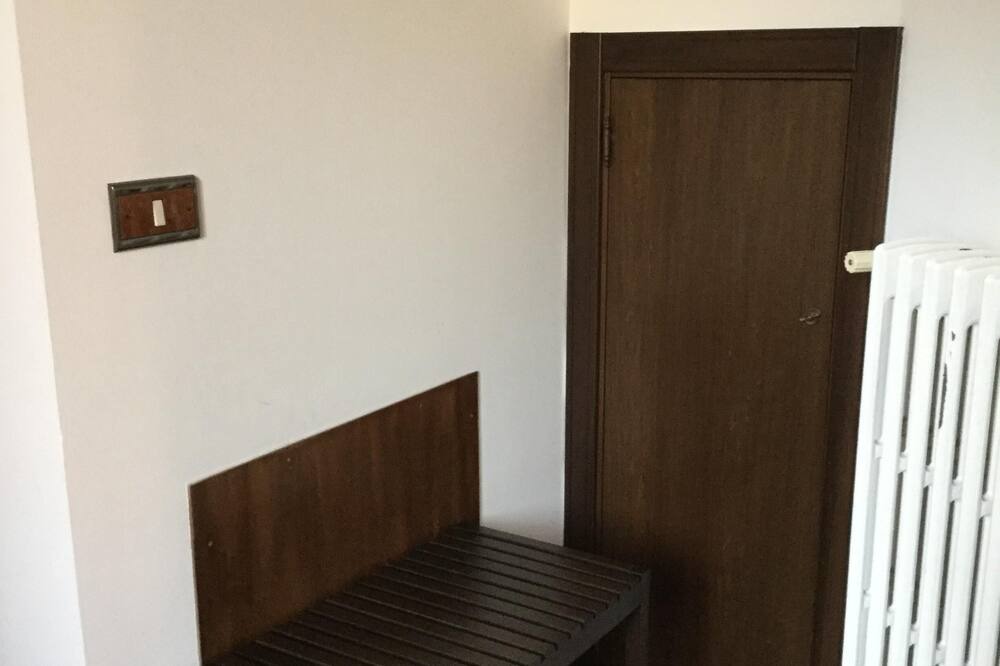 Photo of Bedroom in Atri