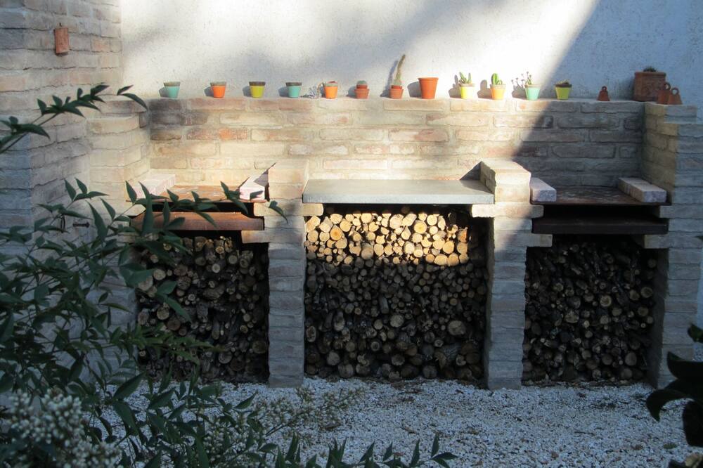Photo of Outdoor in Rupoli
