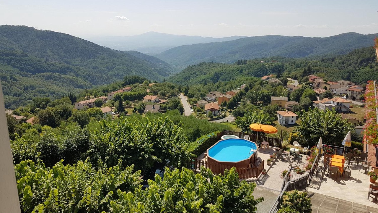 Photo of Outdoor in Momigno