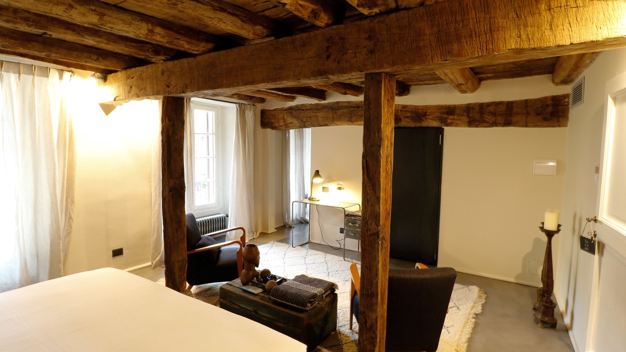 Photo of Bedroom in Como City Centre