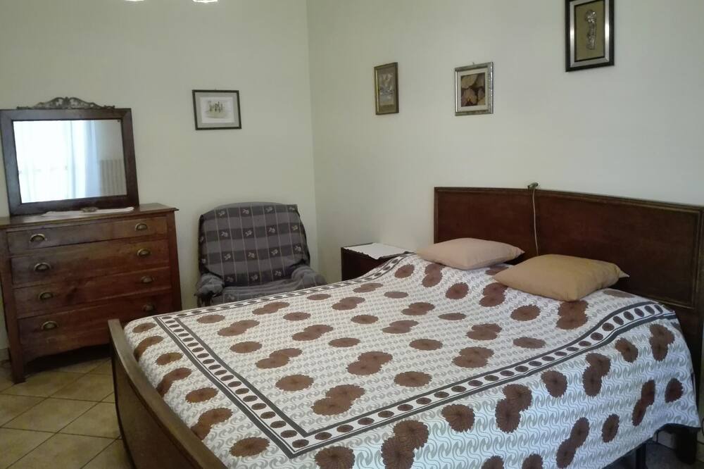 Photo of Bedroom in San Paolo Solbrito