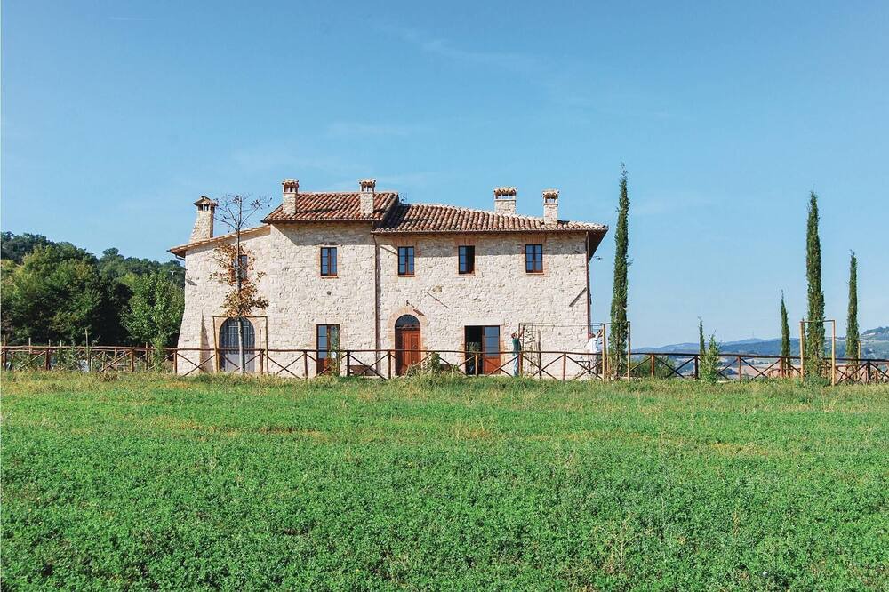 Photo of Outdoor in Fratta