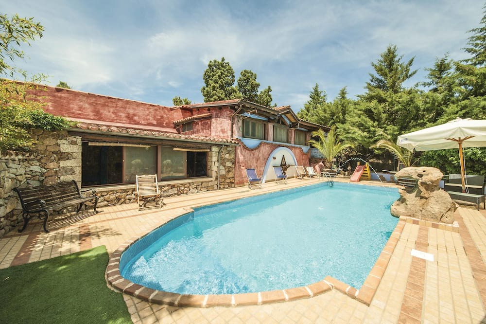 Photo of Outdoor in Orgosolo