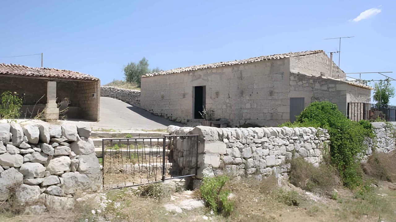 Photo of Buildings in Casa Papa