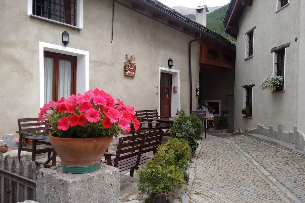 Photo of Outdoor in Soucheres-Basses