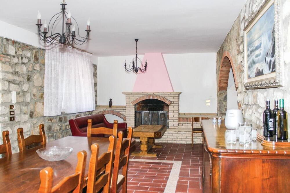 Photo of Bedroom in Perdifumo
