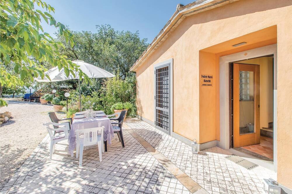 Photo of Patio Balcony in Corbara