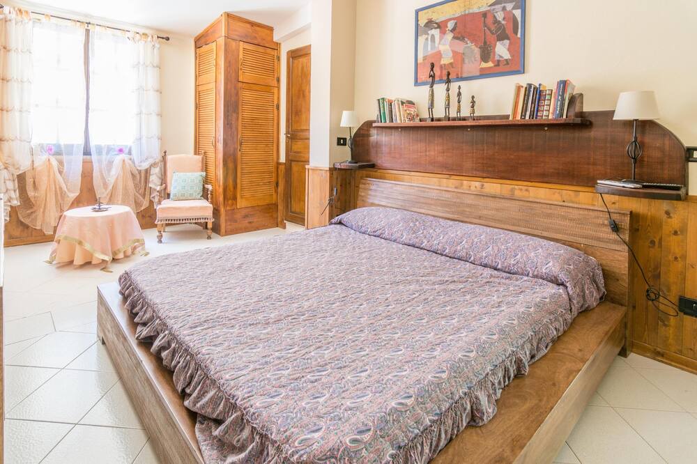 Photo of Bedroom in Solanas