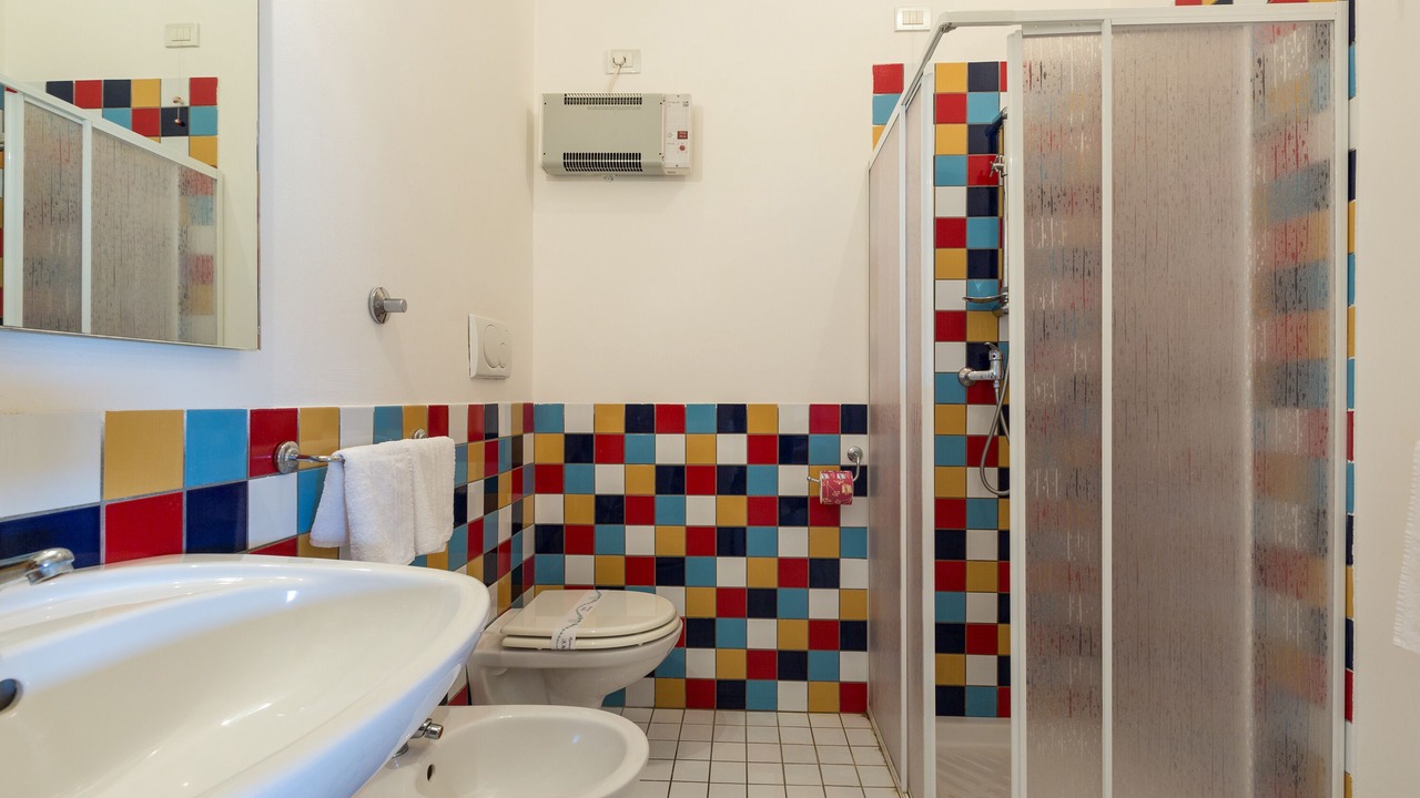 Photo of Bathroom in Matino