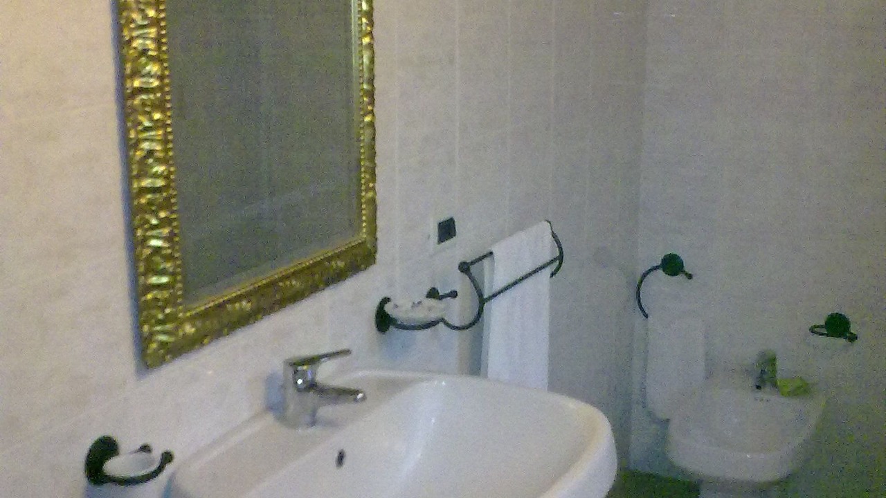 Photo of Bathroom in Montefalco