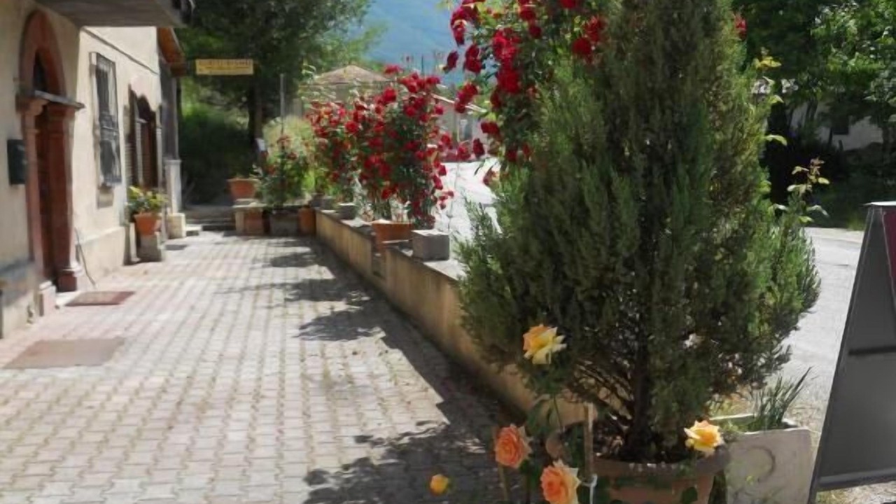 Photo of Outdoor in Preci