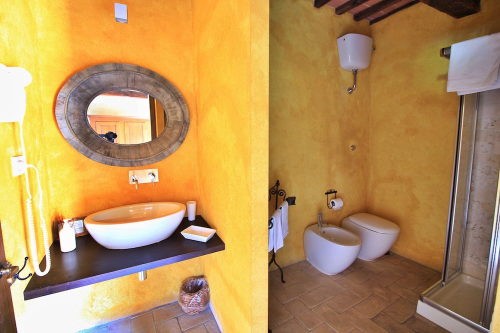 Photo of Bathroom in Radicondoli